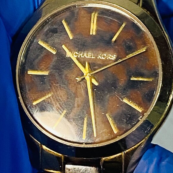 Michael Kors MK4284 Women's Runway Gold-Tone Steel Tortoise Acetate Dial - Picture 8 of 17